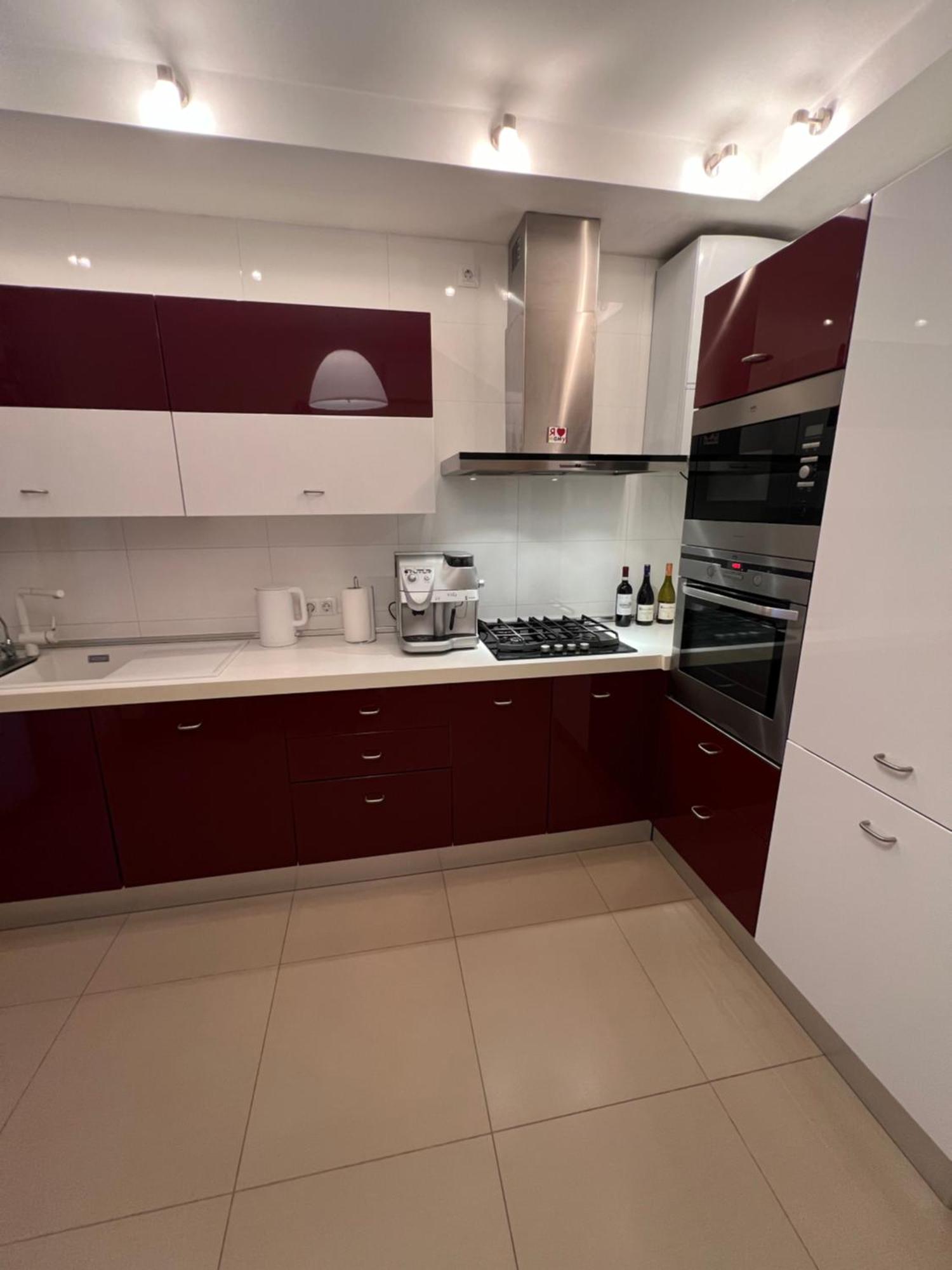 Apartment On Arkhipenka With Panorama View リヴィウ エクステリア 写真