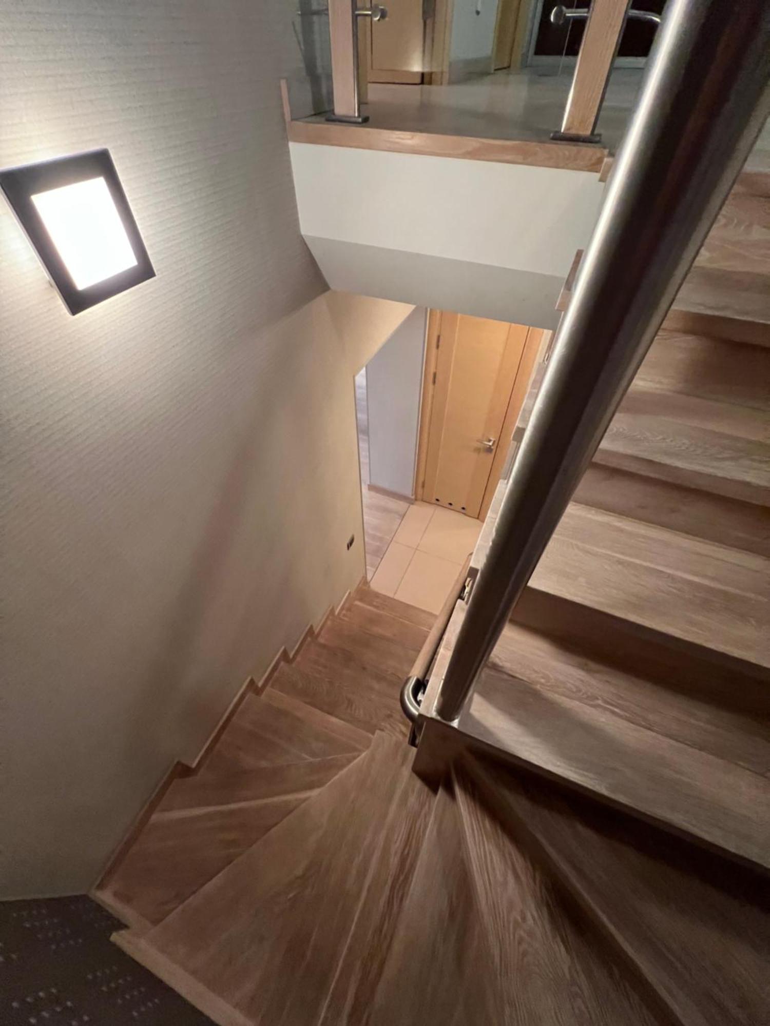 Apartment On Arkhipenka With Panorama View リヴィウ エクステリア 写真