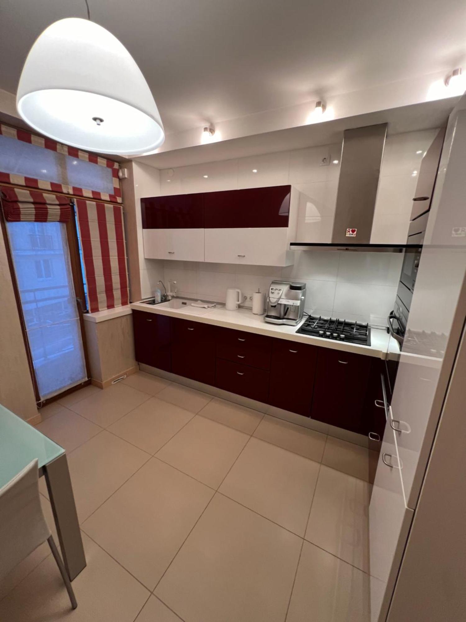 Apartment On Arkhipenka With Panorama View リヴィウ エクステリア 写真