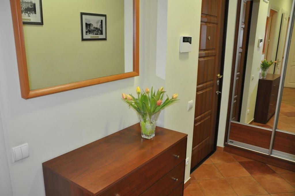 Apartment On Arkhipenka With Panorama View リヴィウ 部屋 写真